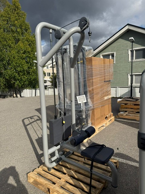 Technogym ylätalja