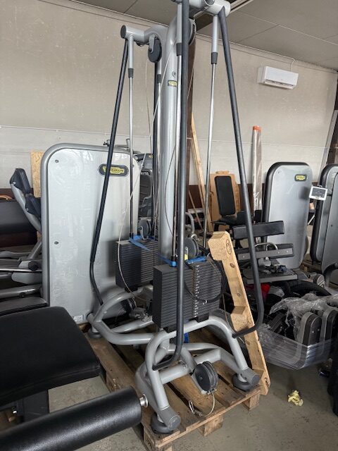 Technogym ristikkäistalja